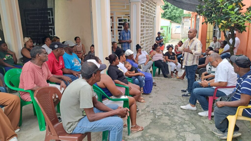 John Anderson fortalece el proyecto de Carolina Mejía con presencia y liderazgo político en Samaná 2 | Noticias de hoy en República Dominicana WhatsApp Image 2026 10 25 at 4.57.17 PM 2 | Noticias de hoy en De Último Minuto