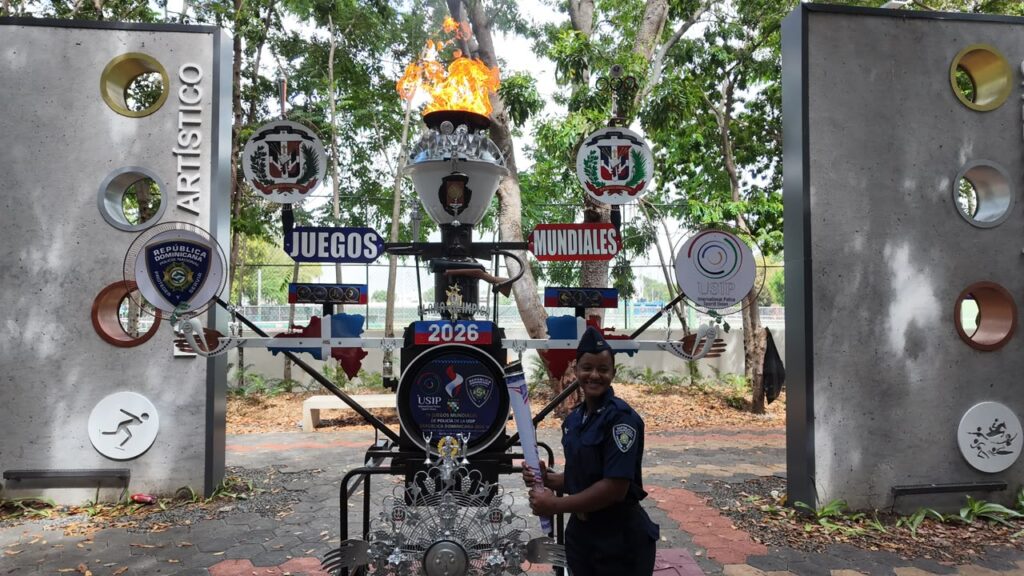 Abinader encabeza apertura de los IV Juegos Mundiales de Policías con participación de 31 países 3 | Noticias de hoy en República Dominicana WhatsApp Image 2026 10 26 at 12.23.01 PM 1 1 | Noticias de hoy en De Último Minuto