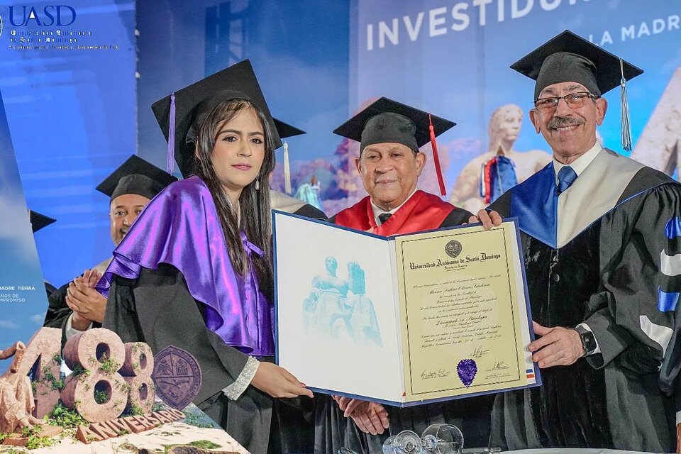 UASD celebra su aniversario 488 con llamado del rector Asjana David a preservar la madre Tierra