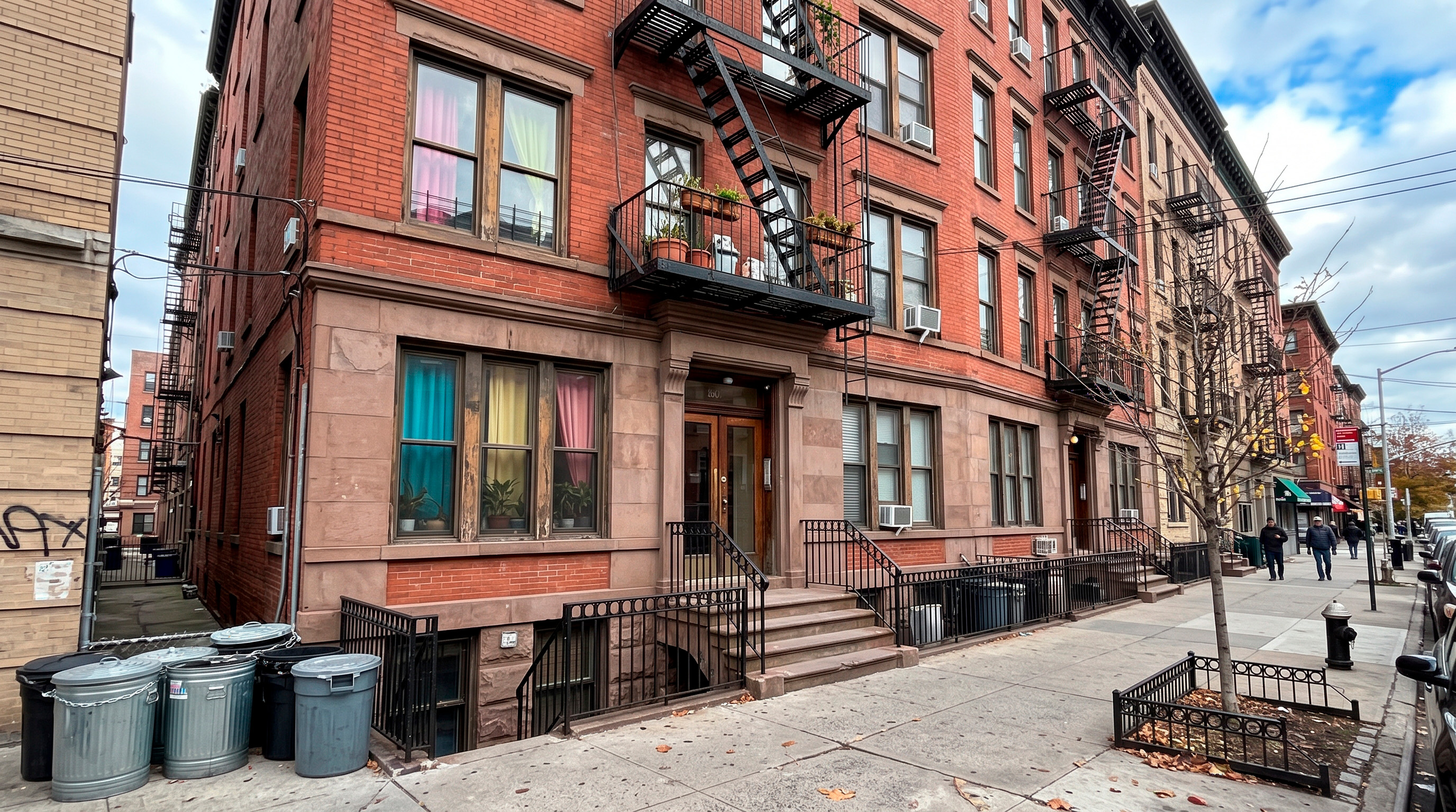 Más de 6,200 familias en Nueva York conservarán ayuda habitacional para pagar alquiler