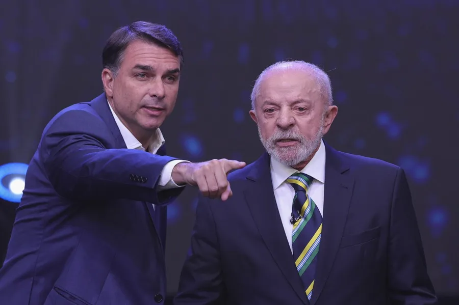 Flávio Bolsonaro y Lula se atacan por economía, seguridad y corrupción en último debate 2 | Noticias de hoy en República Dominicana bolsonaro lula debate presidencial | Noticias de hoy en De Último Minuto