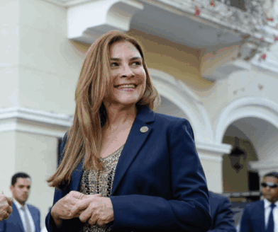Carolina Mejía suma respaldo de importantes dirigentes del PRM en Monte Plata