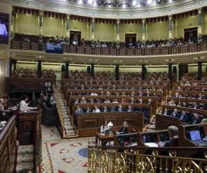 Congreso rechaza los dos decretos del Gobierno sobre vivienda con votos de PP, Vox y Junts
