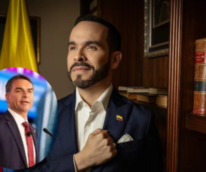 De la Espriella expresa su apoyo a Flávio Bolsonaro durante el recuento electoral
