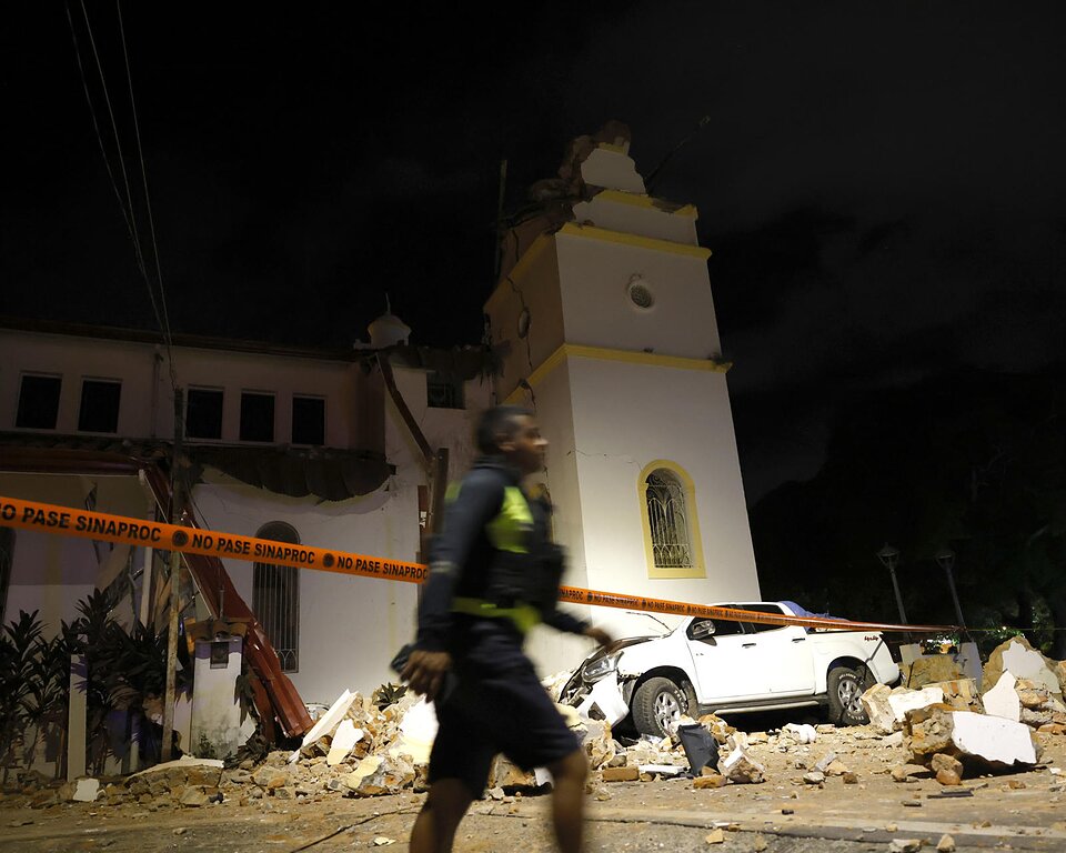 Pintoresco pueblo de Panamá llora los destrozos del terremoto en su patrimonio histórico