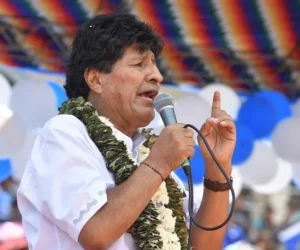 Evo Morales critica a Rodrigo Paz por buscar ayuda internacional para capturarlo