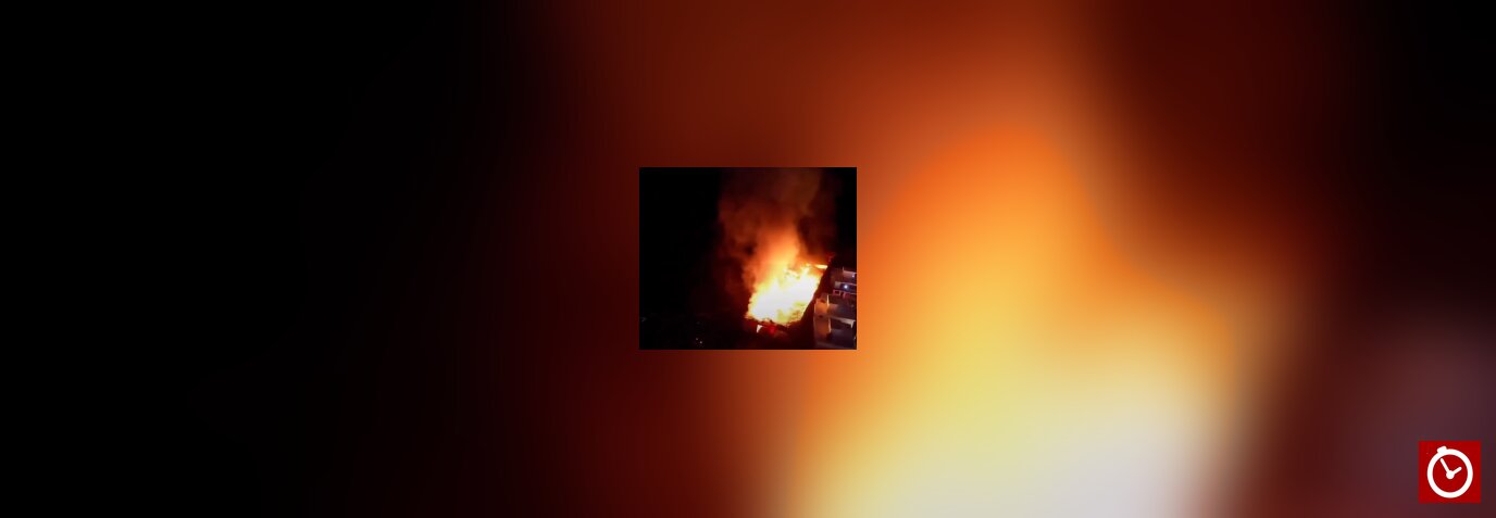 Incendio afecta fábrica de aceite en San Cristóbal y provoca intensa humareda