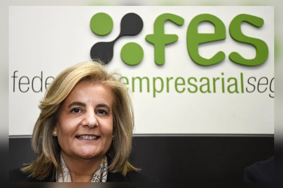 Fátima Báñez muere en accidente ferroviario en Toledo