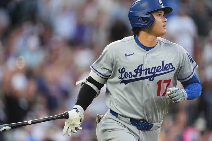 Ohtani rompe su sequía jonronera y alimenta la esperanza de remontada de los Dodgers