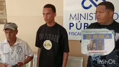 “El Flaco” y “Manilón” se entregan por caso de asalto que dejó un muerto en Santiago