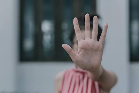 Denuncian presunta agresión sexual contra menor de 17 años atribuida a seis estudiantes de UTESA