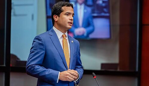 “Ser firme no significa ser incansable”: Omar Fernández aclara qué provocó su hospitalización