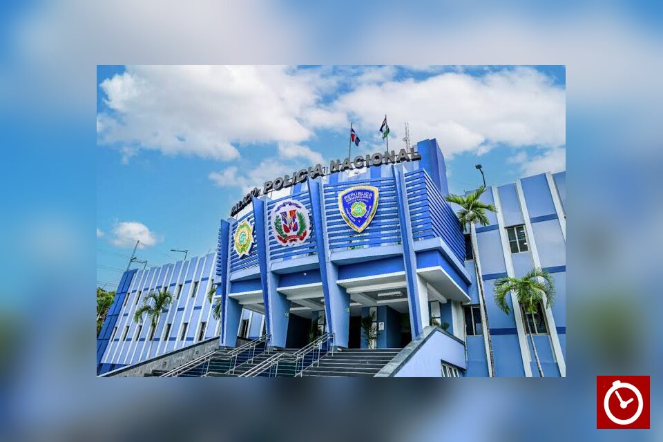Policía busca a segundo sospechoso de agredir sexualmente a una adolescente en Santo Domingo Norte