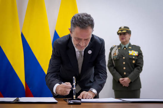 Colombia anuncia su salida del Grupo de La Haya por Israel