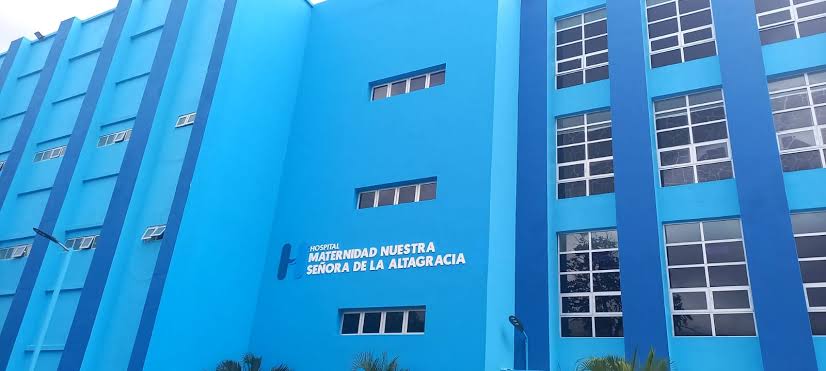 Maternidad La Altagracia responde a denuncia de mujer que asegura esperaba gemelos