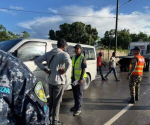 Sindicato pide «alerta migratoria» en el transporte por aumento de haitianos irregulares