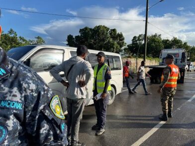Sindicato pide «alerta migratoria» en el transporte por aumento de haitianos irregulares