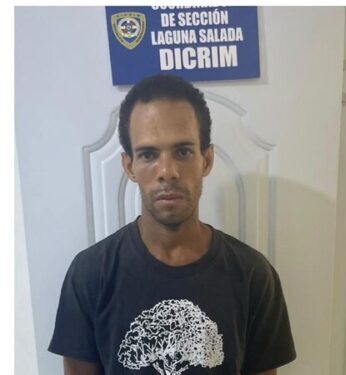 Hombre buscado por presunto robo se entrega a la Policía en Laguna Salada