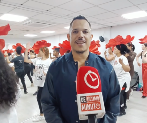 Jóvenes dominicanos continúan con los ensayos para representar RD en el Desfile de la Hispanidad en Madrid 2026