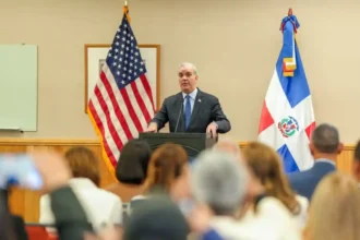 Abinader informa que MIREX da seguimiento a denuncias sobre dominicanos en Rusia