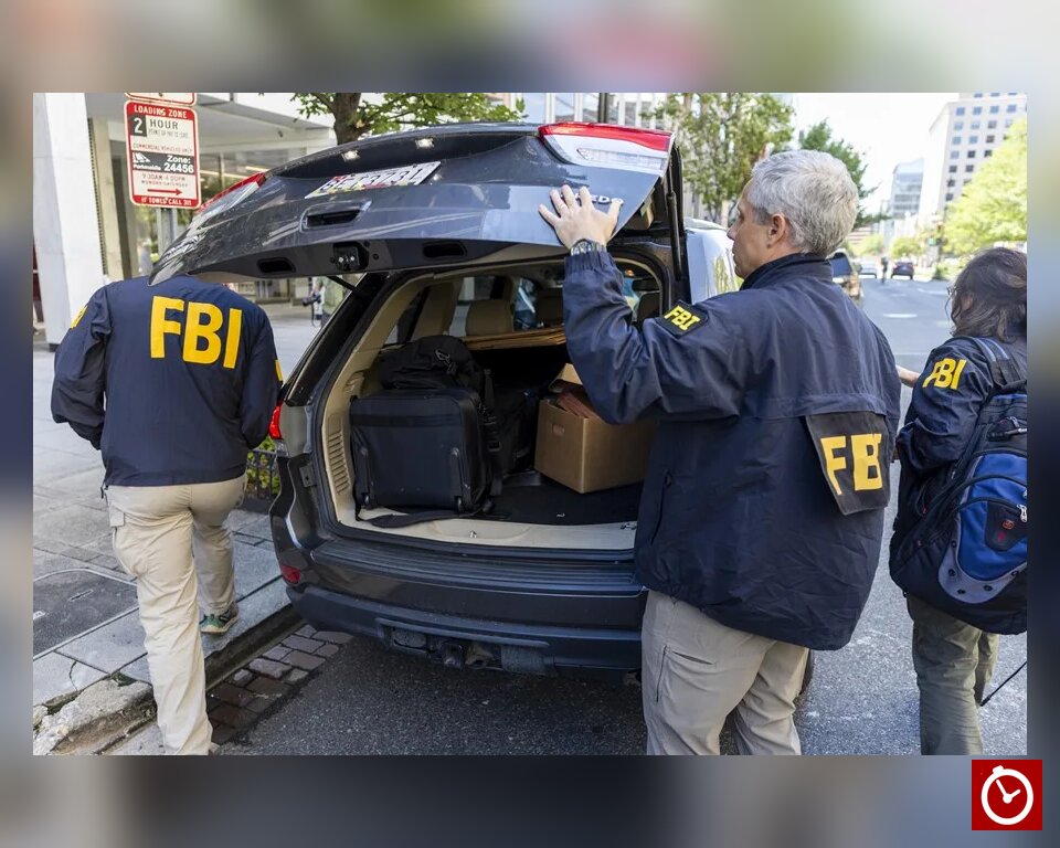 Nueve exempleados del FBI que investigaron a Trump presentan demanda por despidos presuntamente ilegales