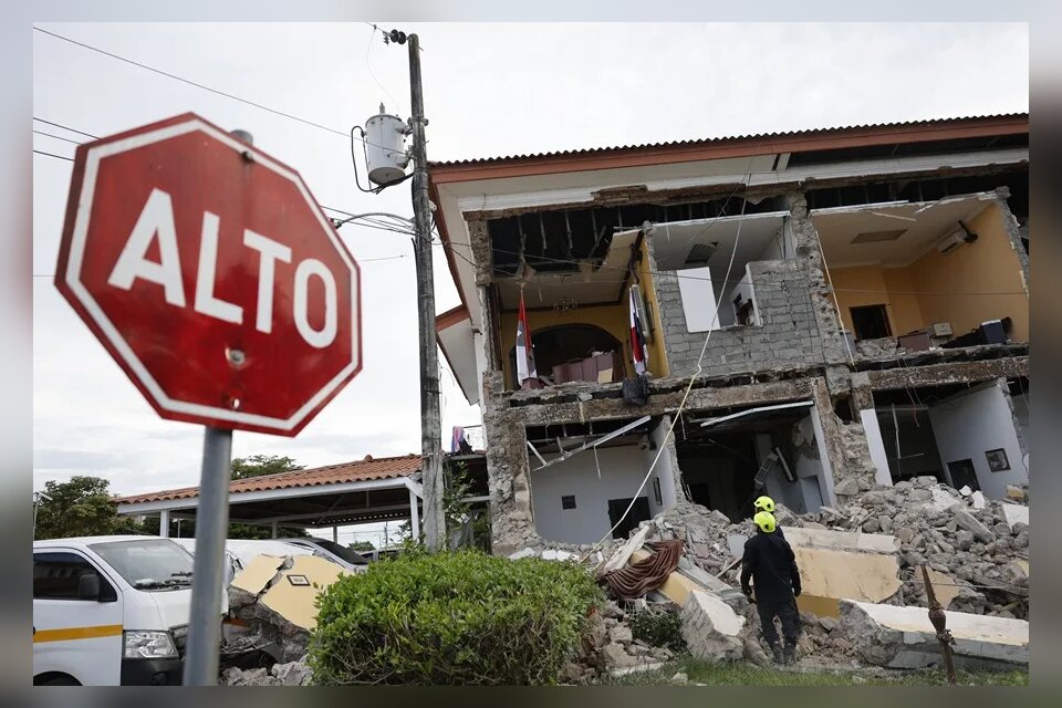 Colombia habilita siete aeropuertos alternos tras terremoto en Panamá de magnitud 7,7