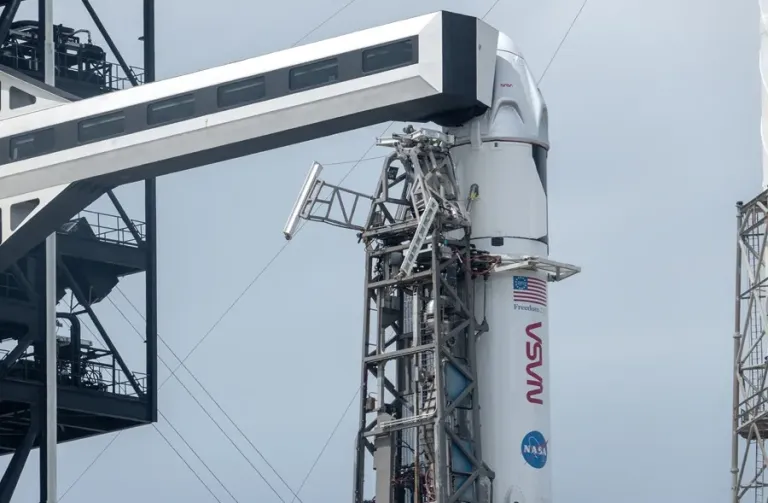 EE.UU. probará naves de SpaceX y Blue Origin para escoger la que alunizará con tripulación 1 | Noticias de hoy en República Dominicana | Noticias de hoy en De Último Minuto