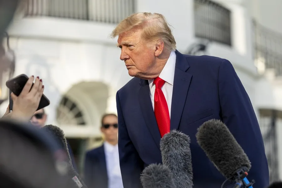 Trump abre la puerta a la posible retirada de aranceles a Colombia