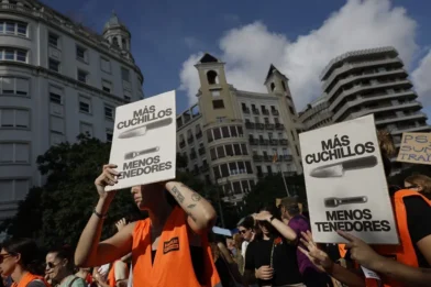 La marcha por vivienda en Madrid reúne a 70.000 personas, mientras en Valencia se producen incidentes