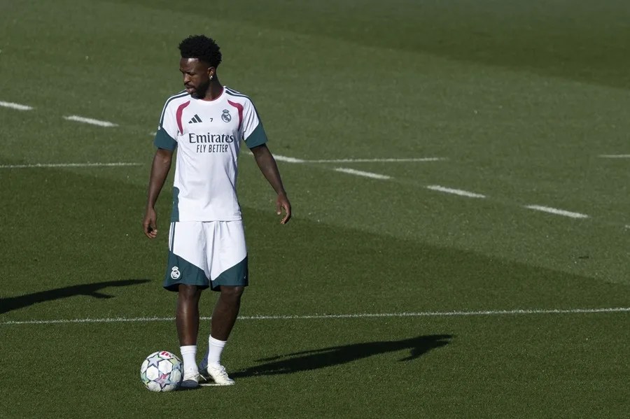 Vinícius Júnior recibe cuatro partidos de sanción y se perderá el clásico ante el Barcelona